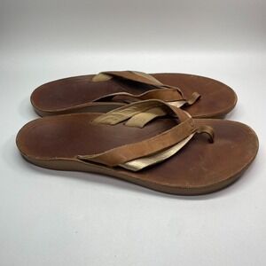 Olukai Sandals Women's Size 11 Gold Brown Kaekae Leather Thong Flip Flop